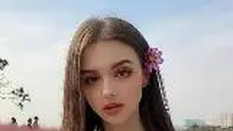 “荆楚网报道：知音湖北，篮球盛宴——全国百强县篮球联赛湖北站盛大开启”