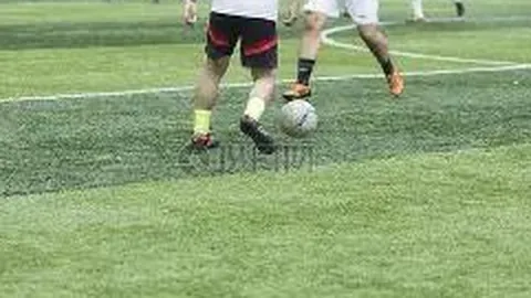 返乡学子足球盛宴在阿瓦提县举行